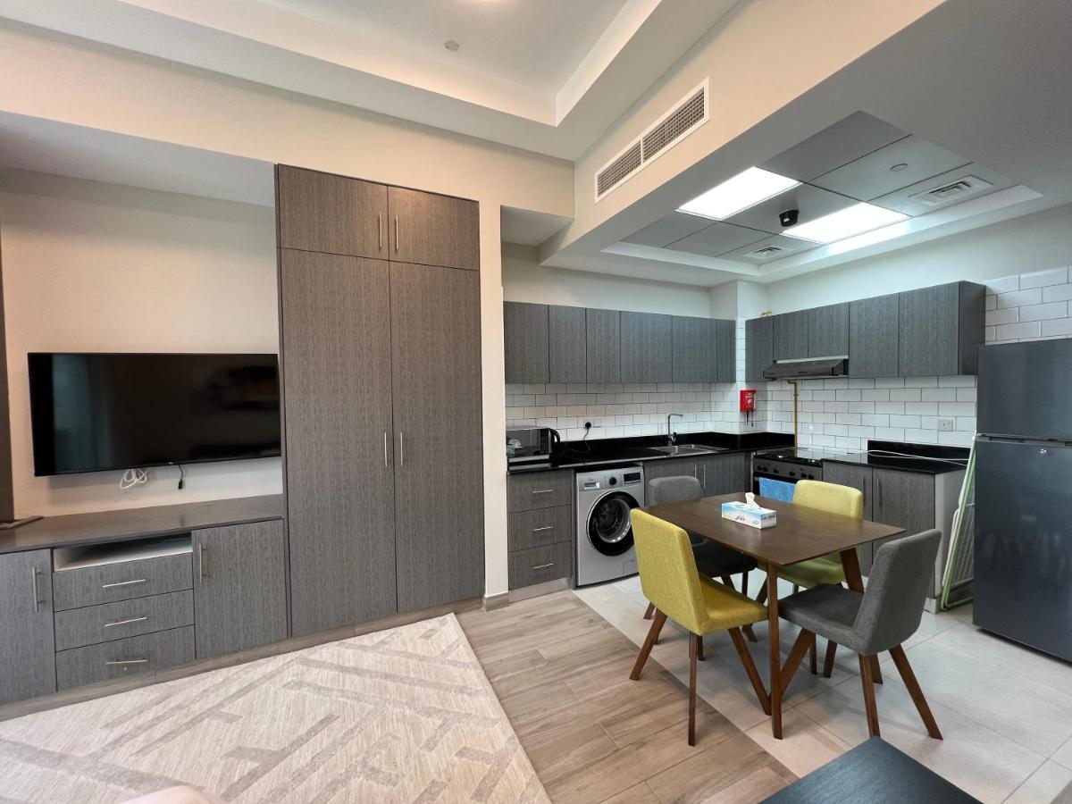 Penrose Place Dubai Jvc Esterno foto